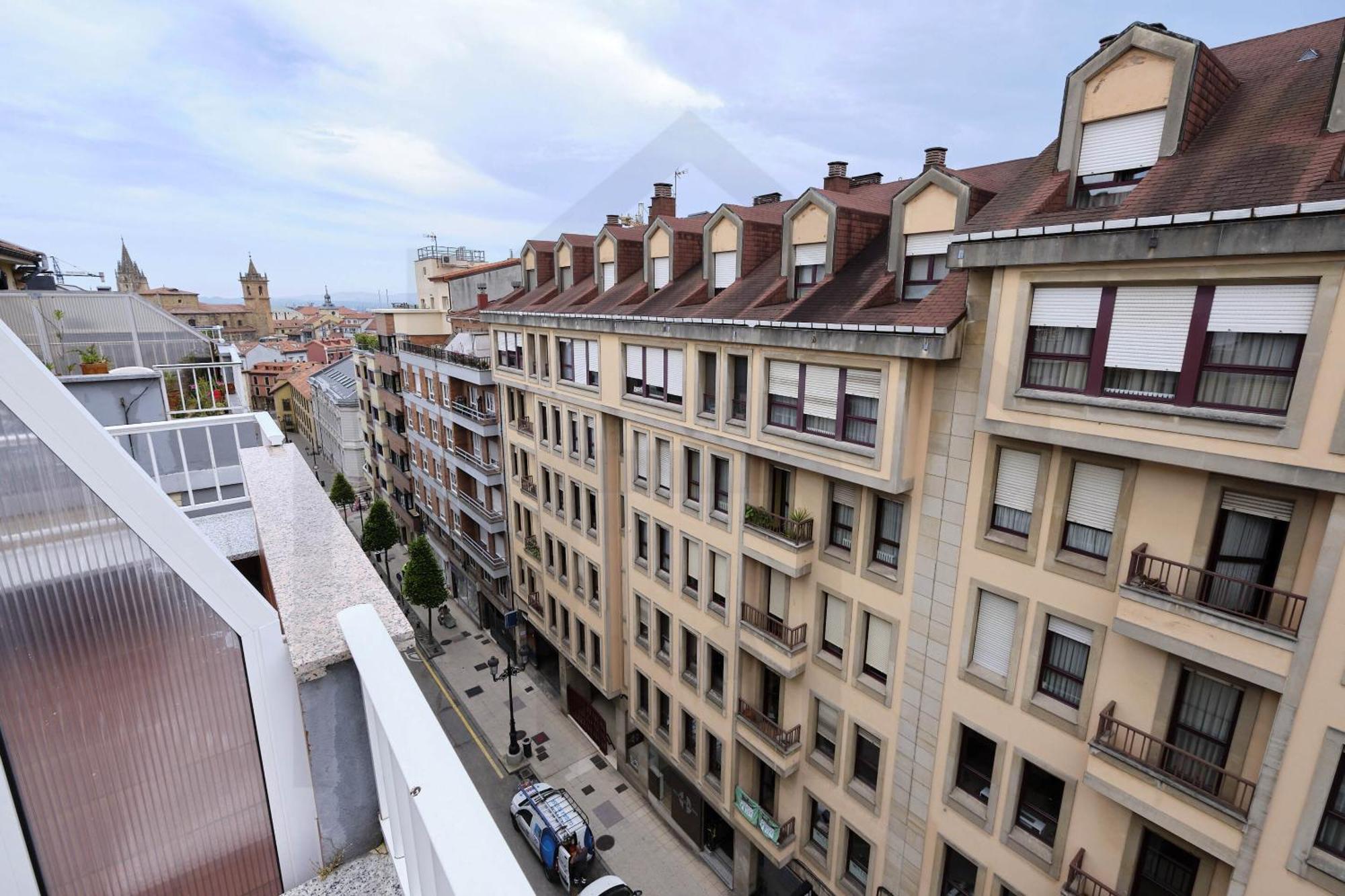 شقة Atico Quintana I - Con Terraza, Vistas A La Ciudad, En El Centro, Con Wifi Y Garaje اوفيدو المظهر الخارجي الصورة